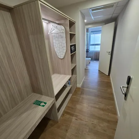 Aranda Flex Living 4* 아란다데두에로