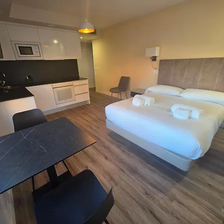 Апартаменты Aranda Flex Living Аранда-де-Дуэро