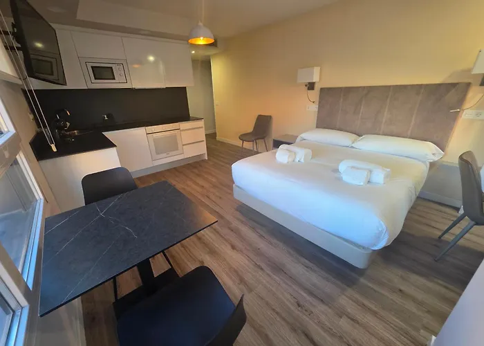 Апартаменты Aranda Flex Living Аранда-де-Дуэро