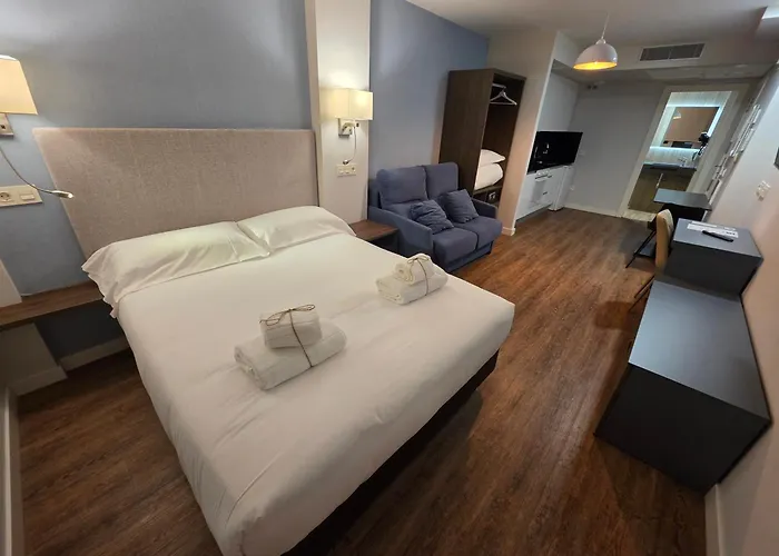 Aranda Flex Living 3*